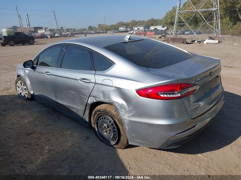 FORD FUSION S 2020