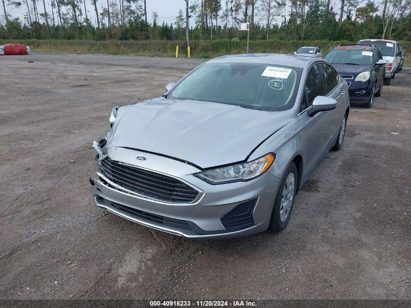 FORD FUSION S 2020