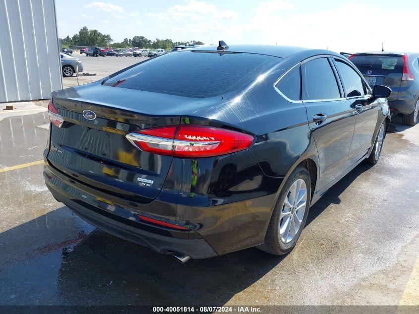 FORD FUSION SE 2020