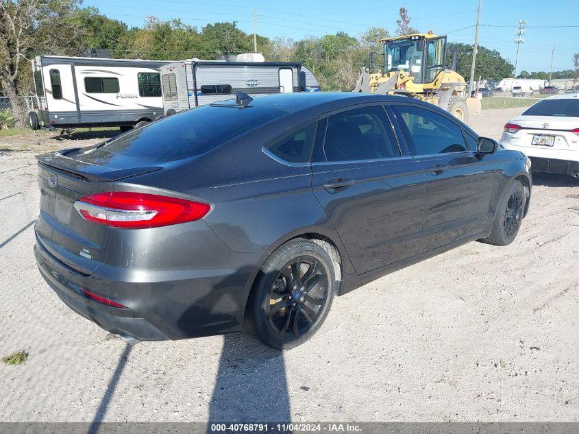 FORD FUSION SE 2020