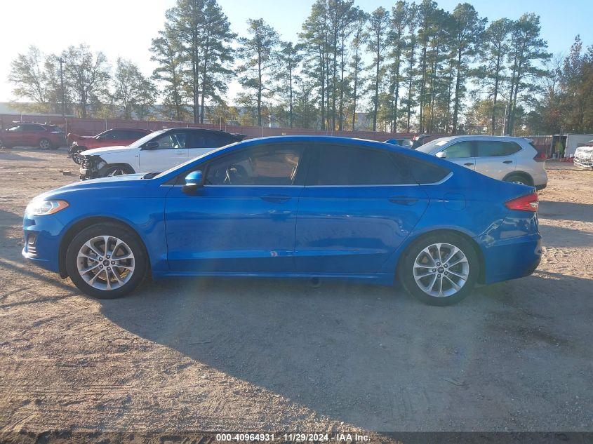 FORD FUSION SE 2020