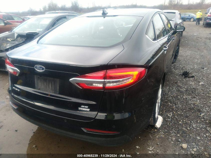 FORD FUSION SE 2020