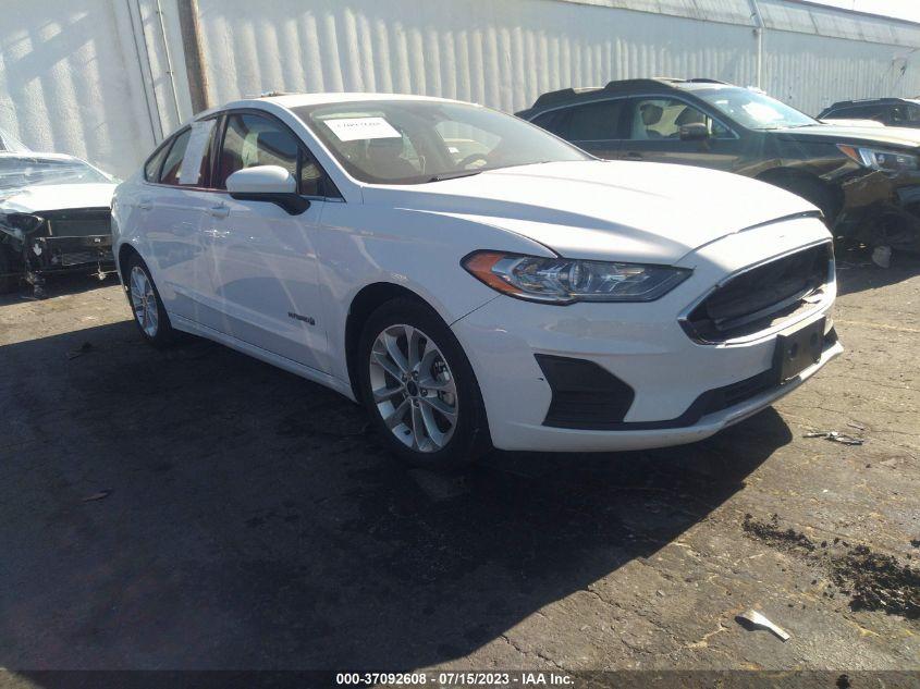 FORD FUSION HYBRID SE 2019