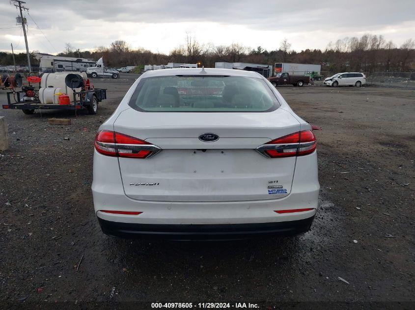 FORD FUSION HYBRID SE 2020