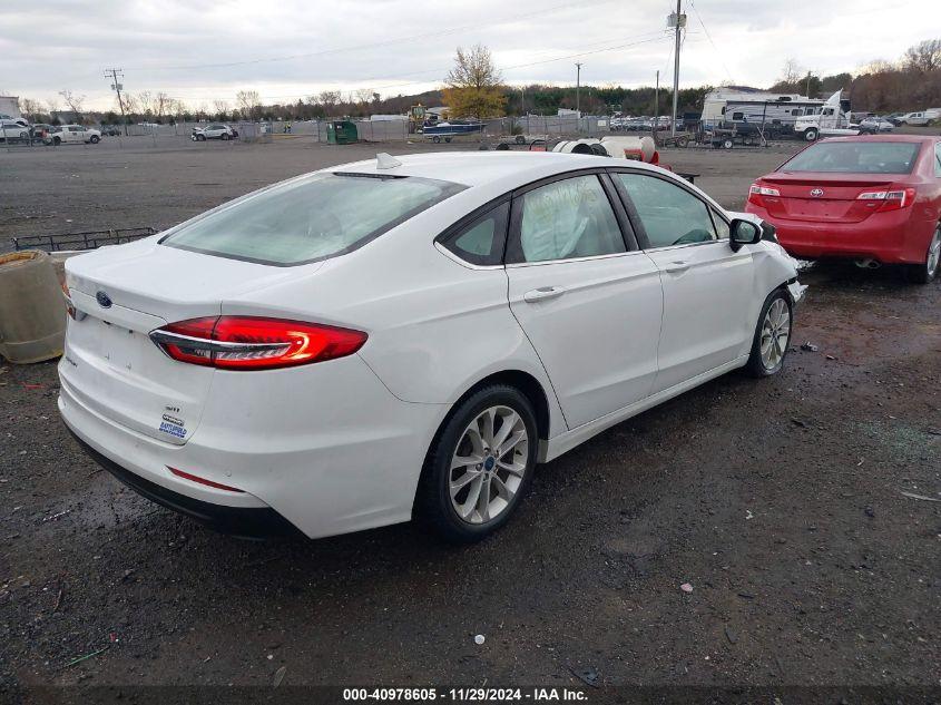 FORD FUSION HYBRID SE 2020