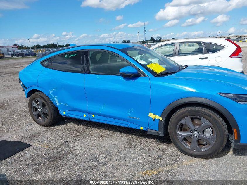 FORD MUSTANG MACH-E SELECT 2022