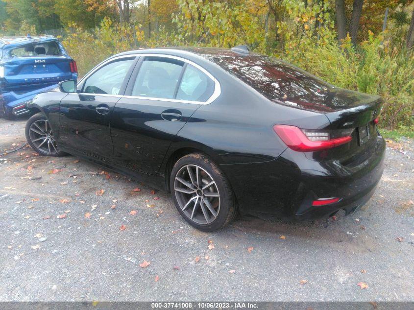 BMW 330XI   2019