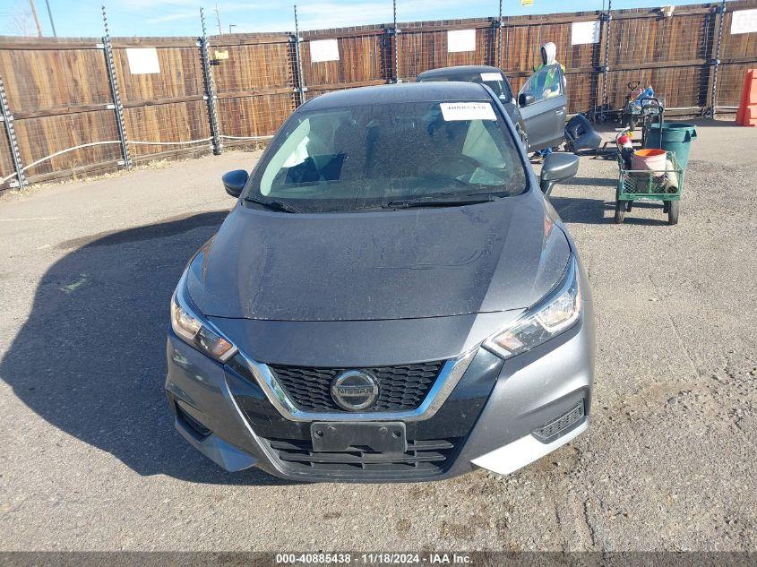 NISSAN VERSA 1.6 SV XTRONIC CVT 2022