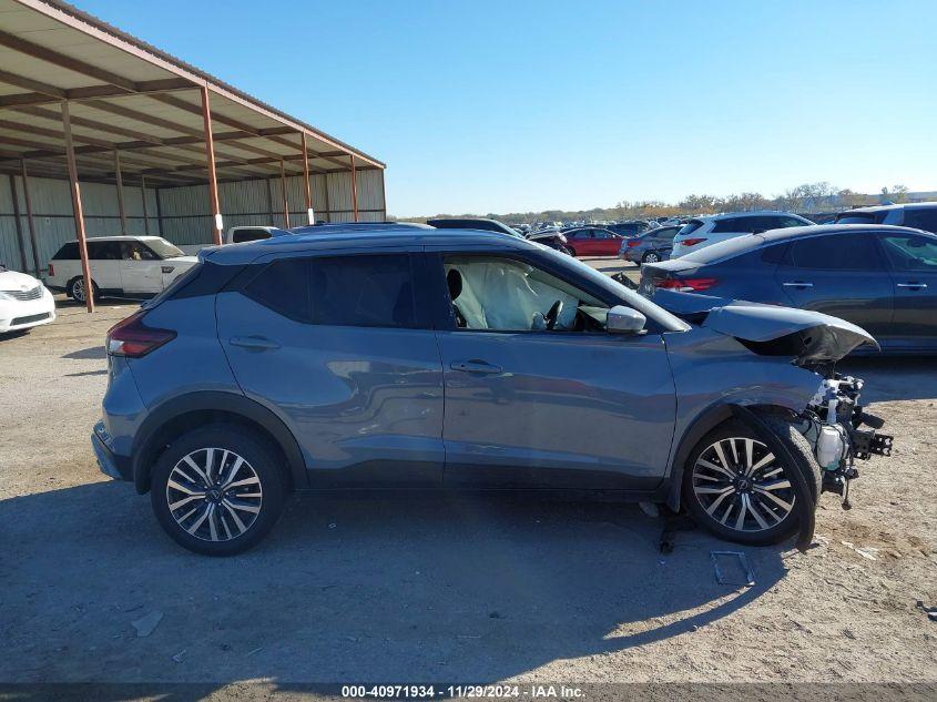 NISSAN KICKS SV XTRONIC CVT 2023