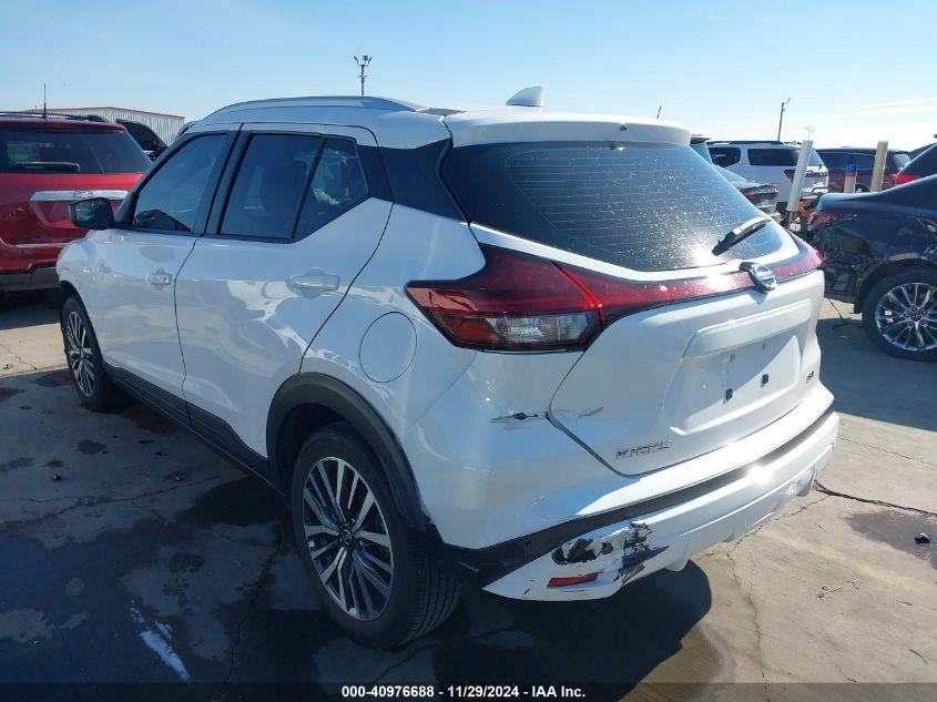 NISSAN KICKS SV 2021