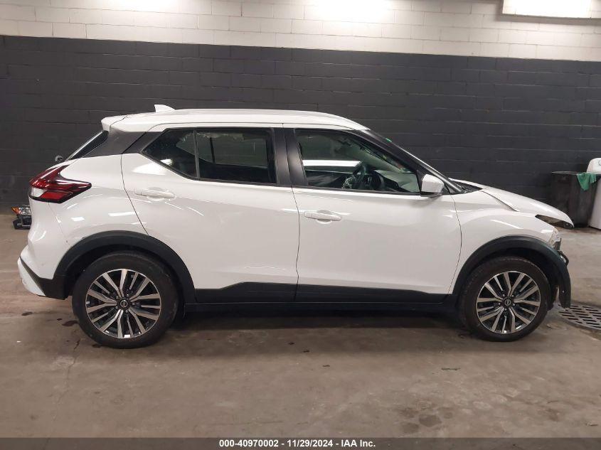 NISSAN KICKS SV 2021