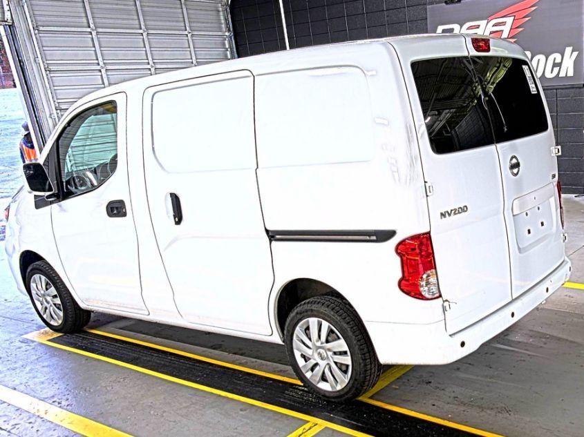 NISSAN NV200 COMPACT CARGO SV XTRONIC CVT 2020