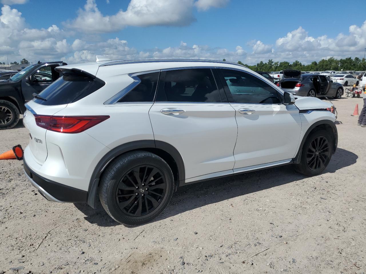 INFINITI QX50 LUXE LUXE 2023