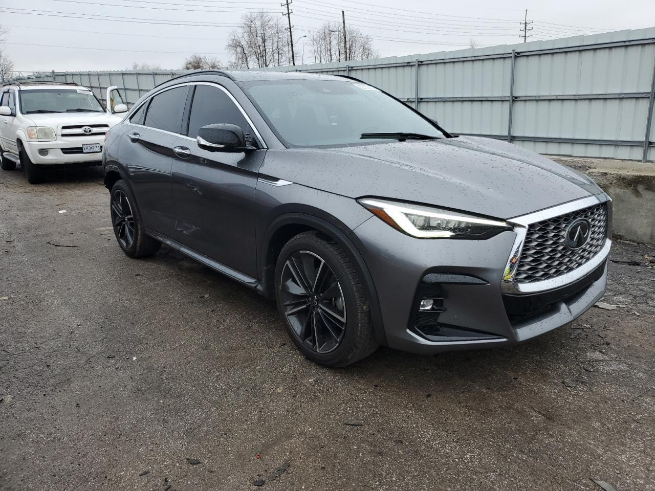 INFINITI QX55 ESSEN  2022