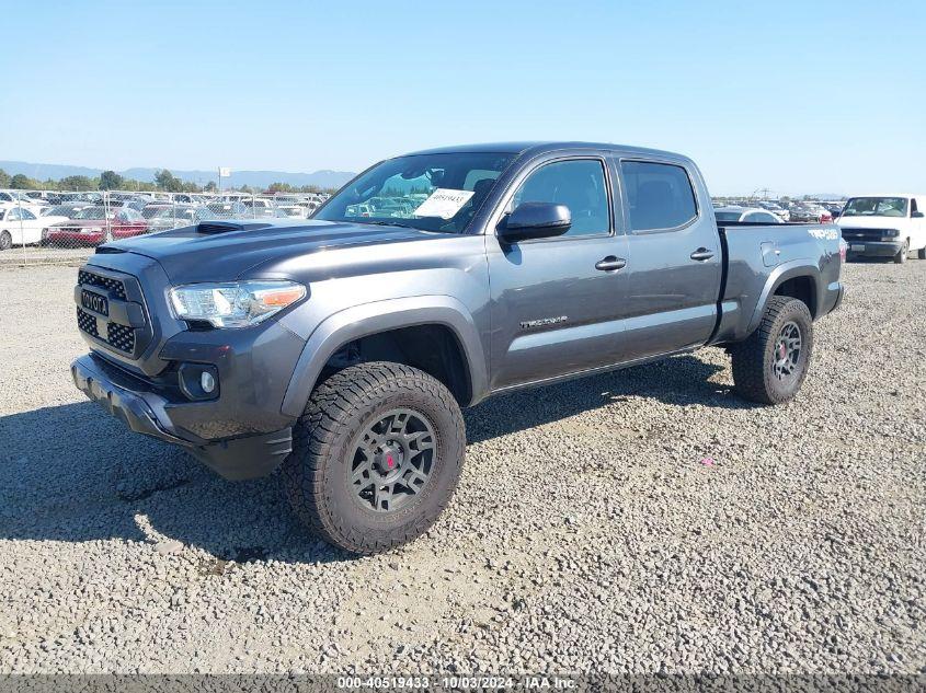 TOYOTA TACOMA TRD SPORT 2022