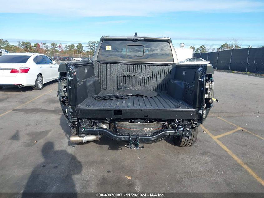 TOYOTA TACOMA HYBRID LIMITED 2024