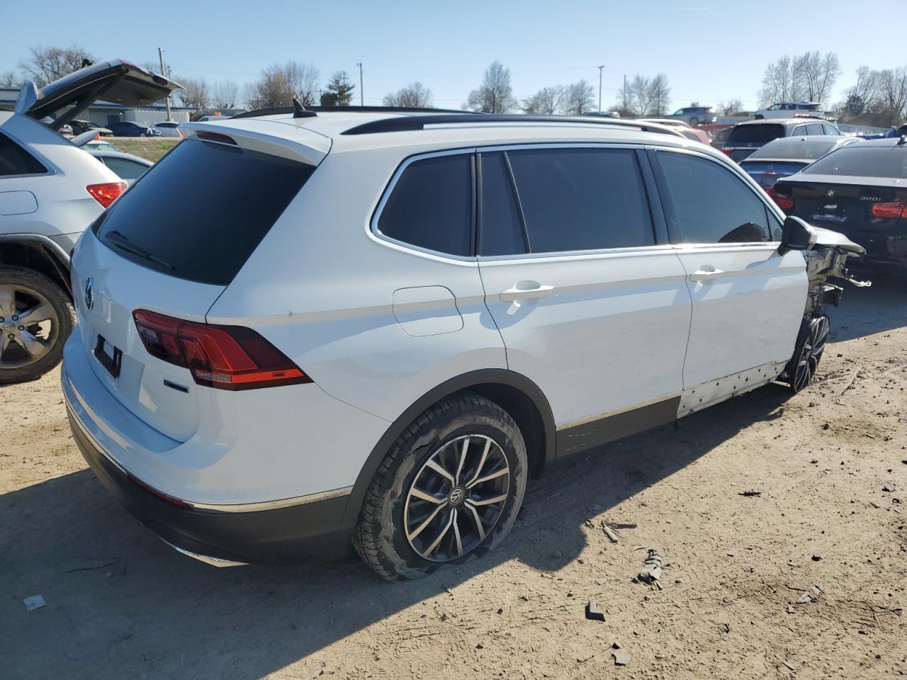 VOLKSWAGEN TIGUAN SE SE 2020