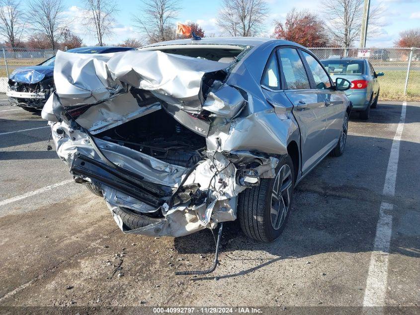 VOLKSWAGEN JETTA 1.5T SEL 2024