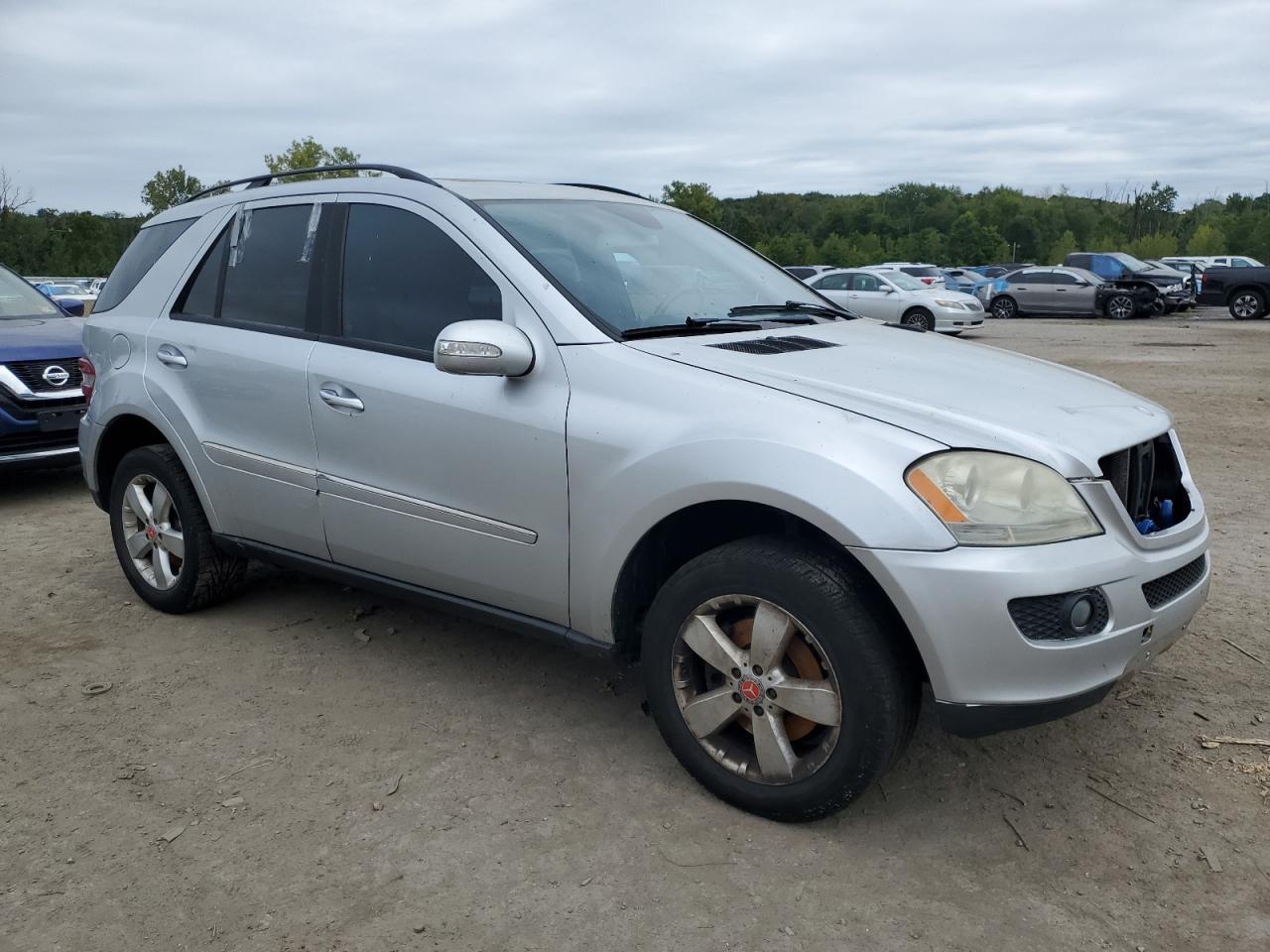 MERCEDES-BENZ M-CLASS ML 500 2006