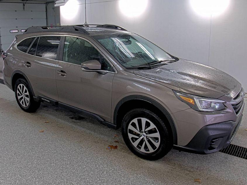 SUBARU OUTBACK PREMIUM 2022