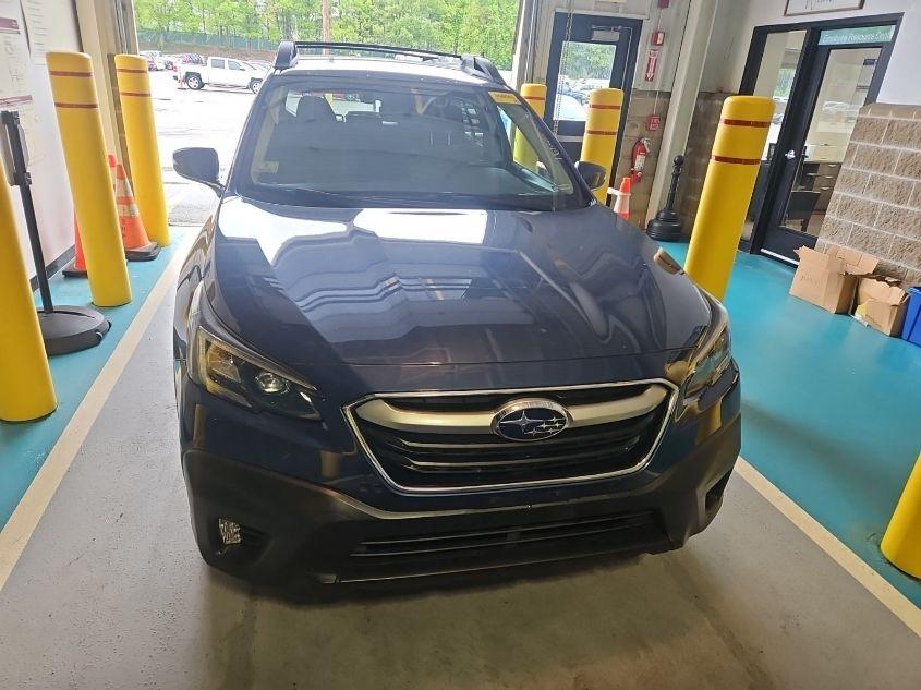 SUBARU OUTBACK PREMIUM 2022