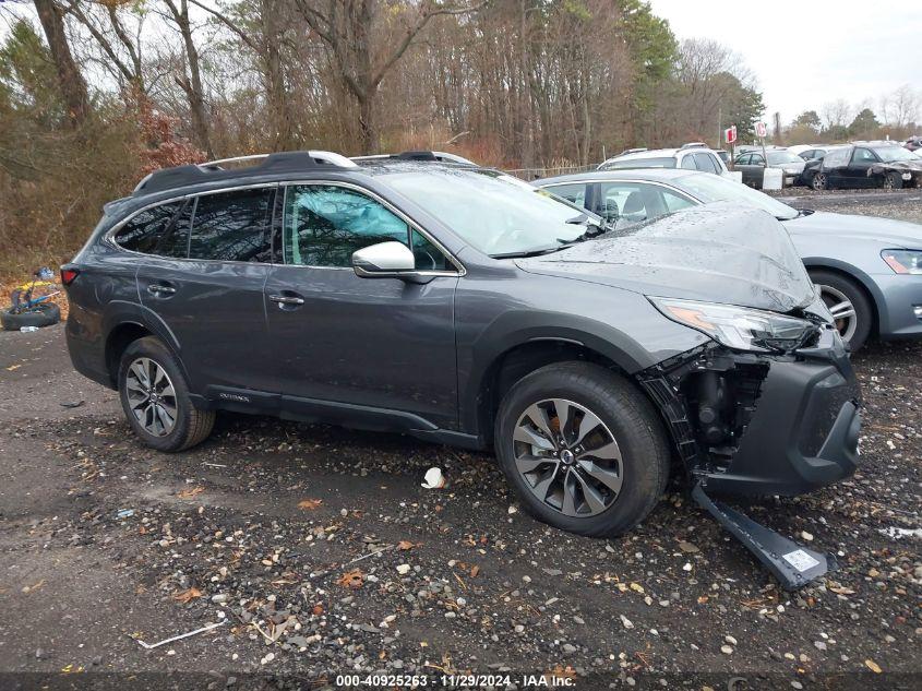 SUBARU OUTBACK TOURING 2025