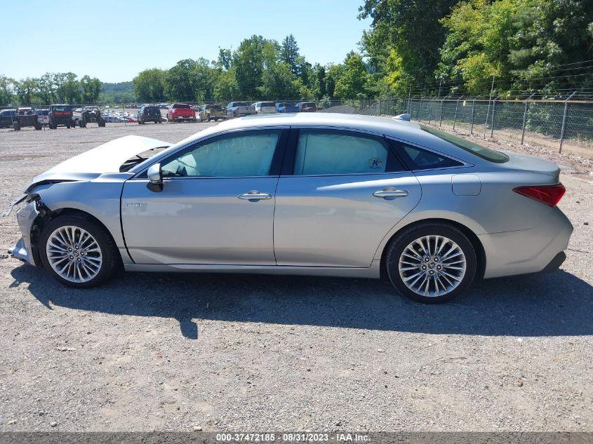 TOYOTA AVALON HYBRID 2019