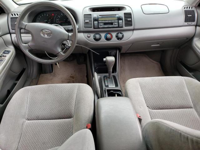 TOYOTA CAMRY LE 2004