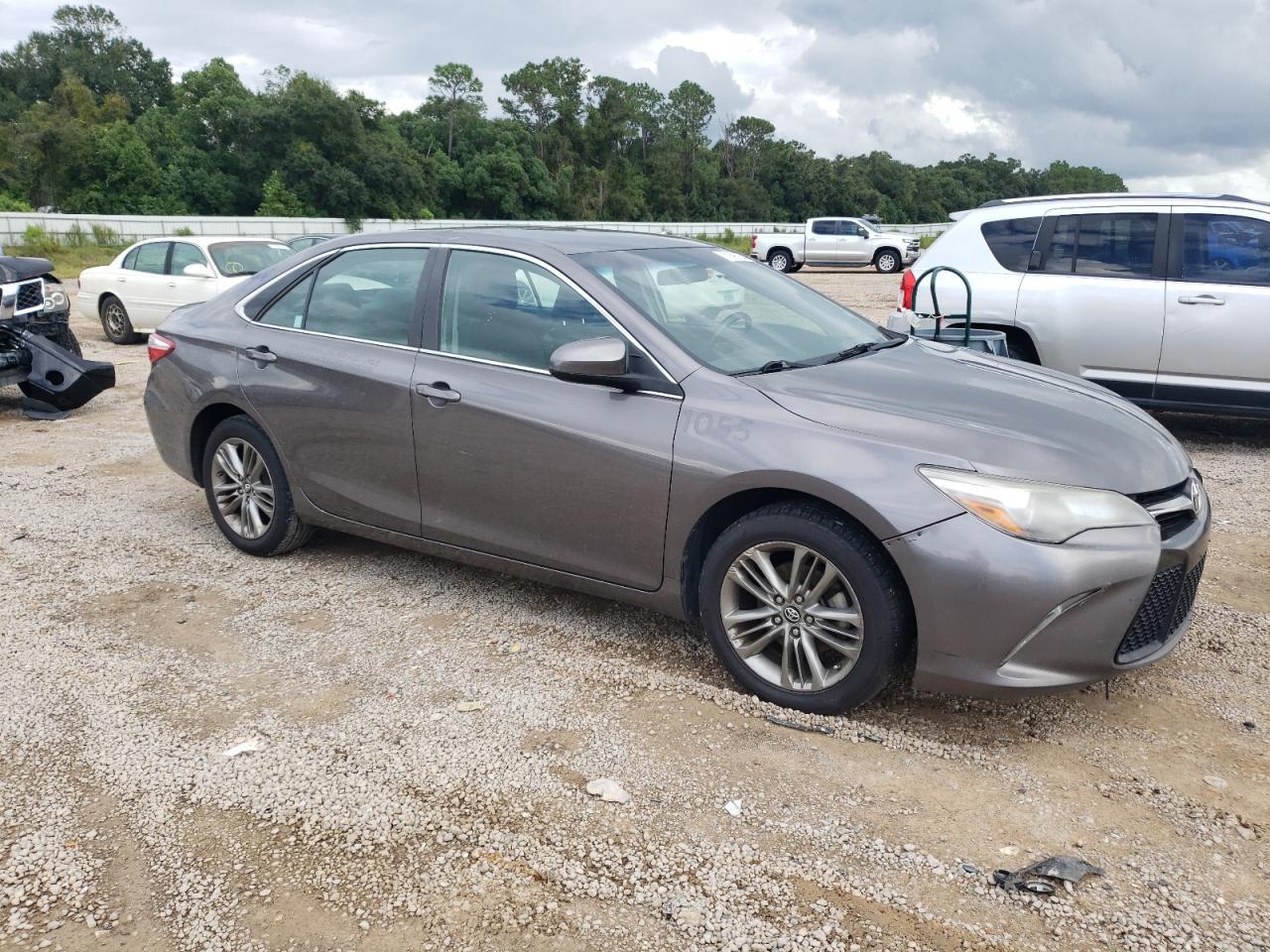 TOYOTA CAMRY LE 2017