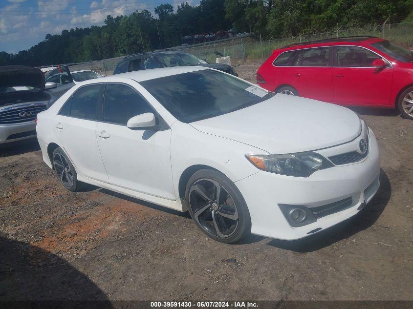 TOYOTA CAMRY SE 2013