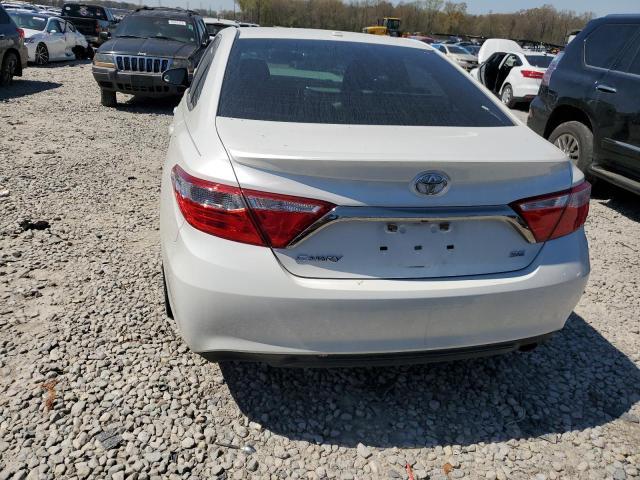 TOYOTA CAMRY LE 2015