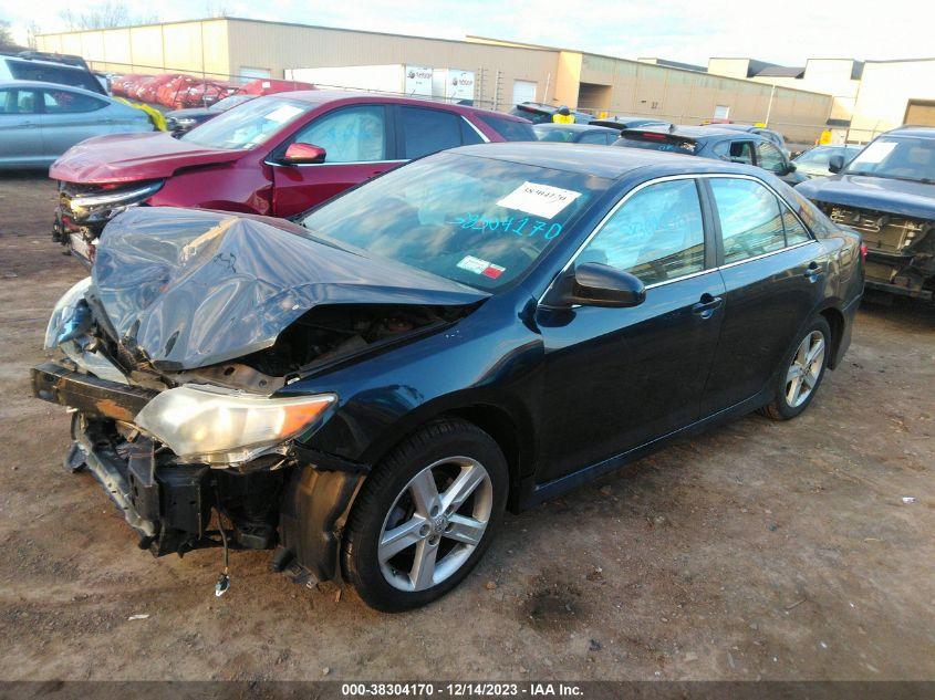 TOYOTA CAMRY SE 2014