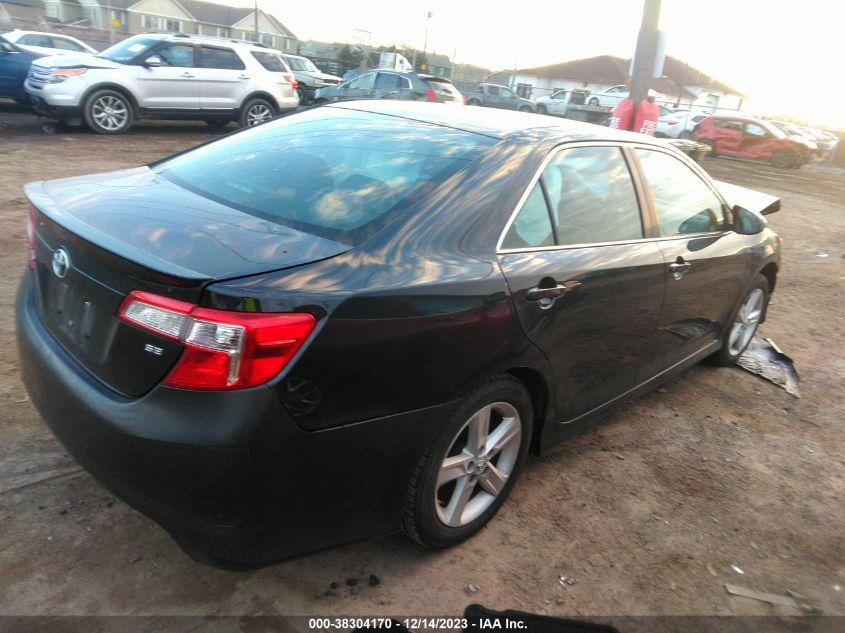 TOYOTA CAMRY SE 2014