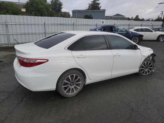 TOYOTA CAMRY LE 2016