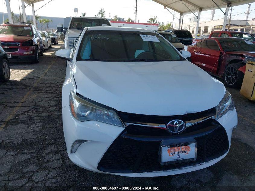 TOYOTA CAMRY SE 2016