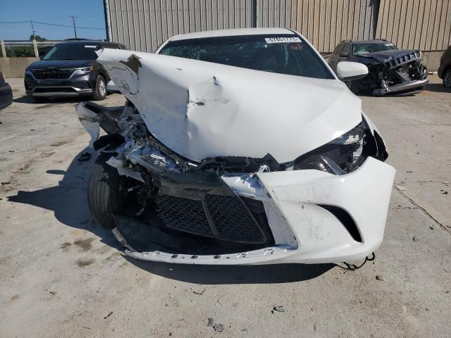 TOYOTA CAMRY LE 2017