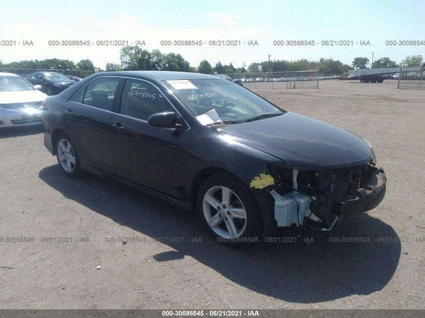 TOYOTA CAMRY SE 2012