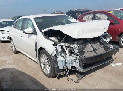 TOYOTA AVALON LIMITED 2015