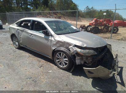 TOYOTA AVALON LIMITED 2015