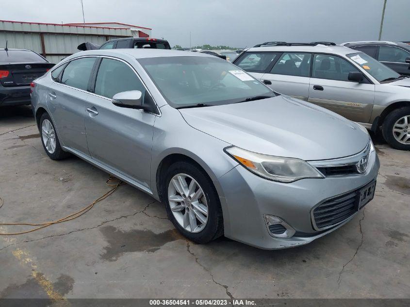 TOYOTA AVALON LIMITED 2015