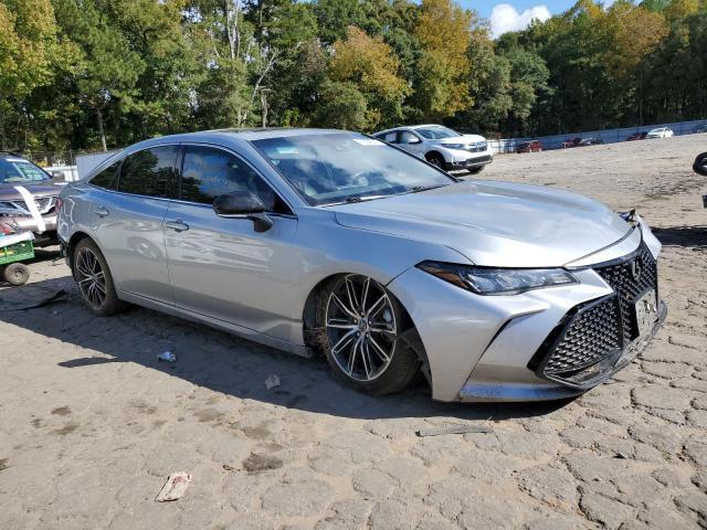 TOYOTA AVALON XLE 2019