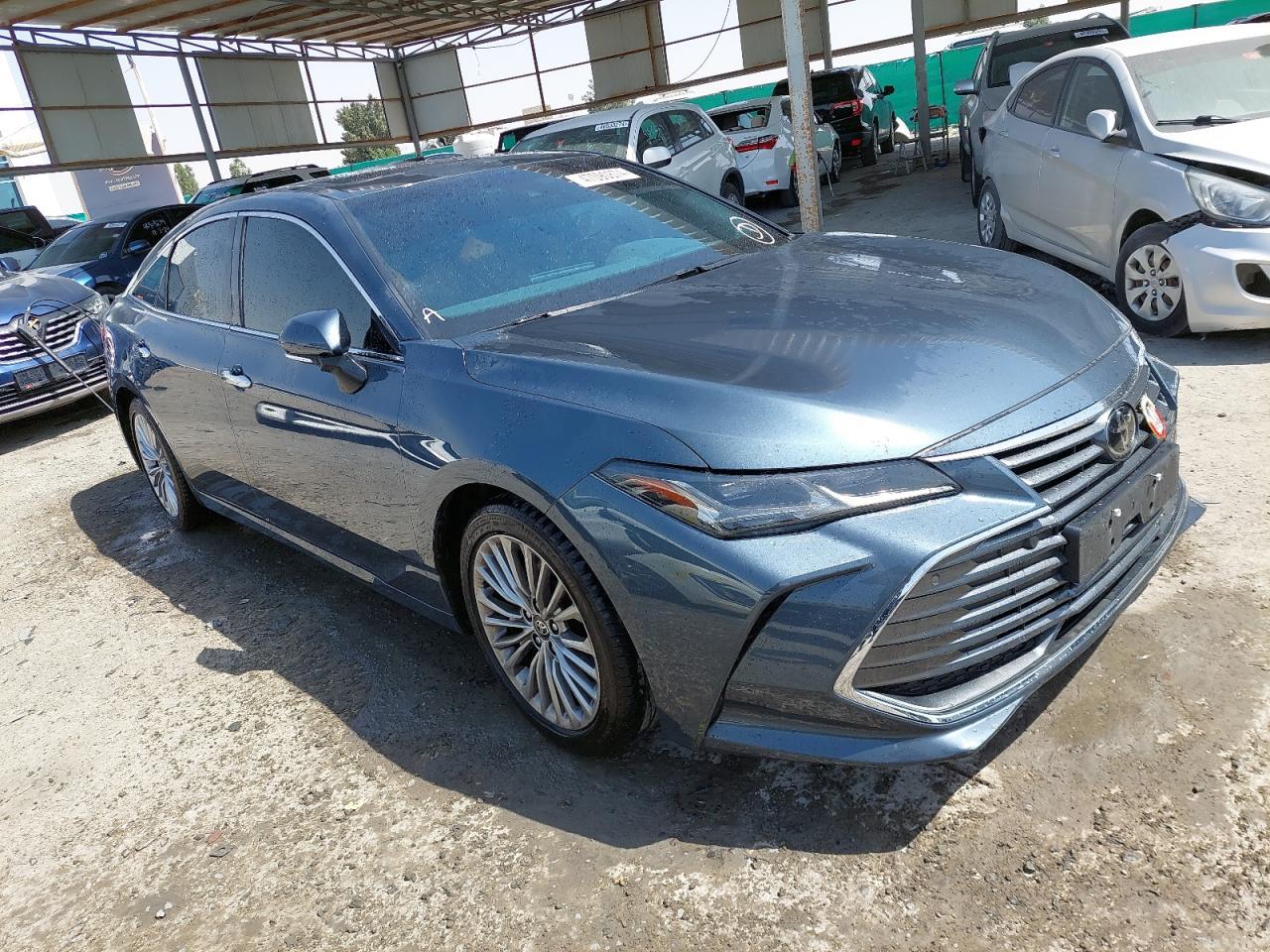 TOYOTA AVALON  2022