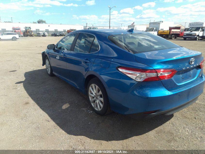 TOYOTA CAMRY LE 2020