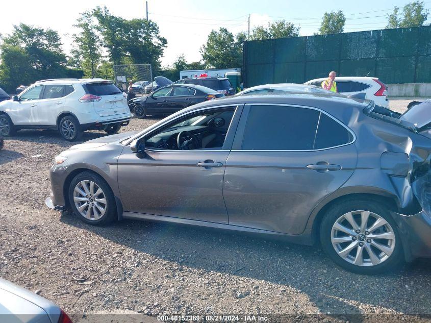 TOYOTA CAMRY LE 2020