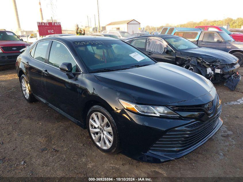 TOYOTA CAMRY LE 2020