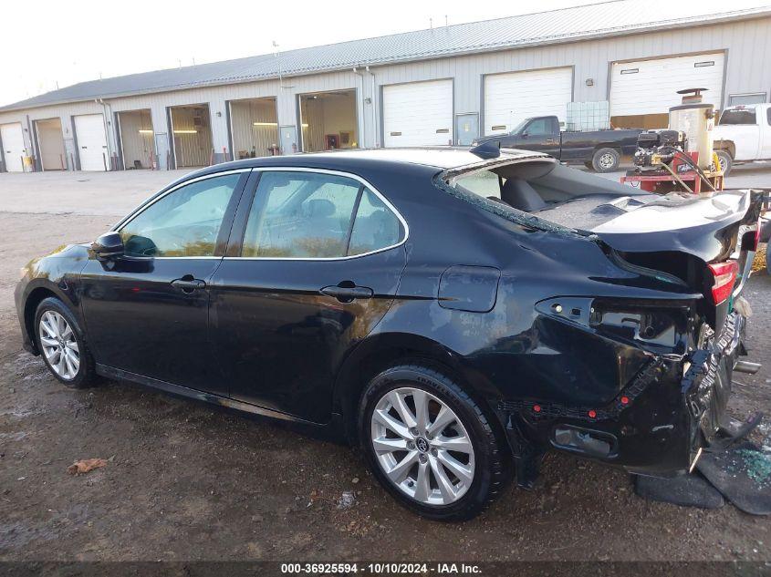 TOYOTA CAMRY LE 2020