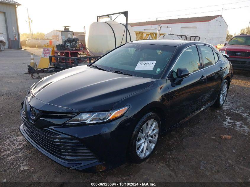 TOYOTA CAMRY LE 2020