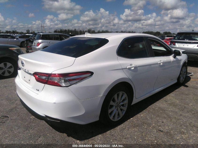 TOYOTA CAMRY LE 2020