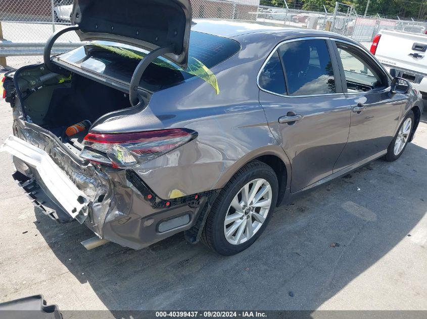 TOYOTA CAMRY LE 2021