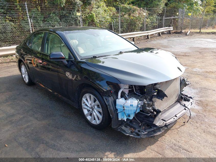 TOYOTA CAMRY LE 2022